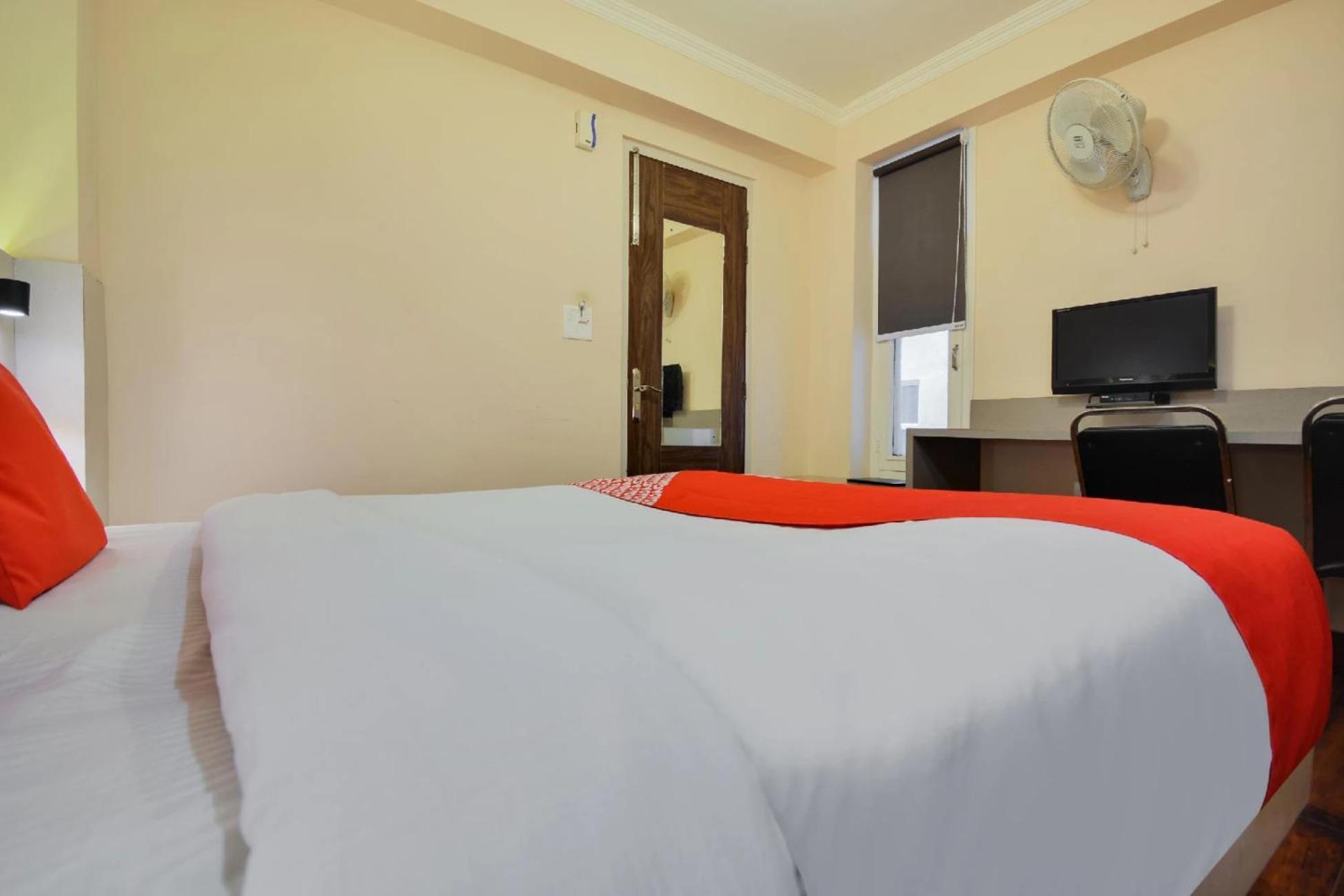Aangan Regency Hotel Shimla Buitenkant foto