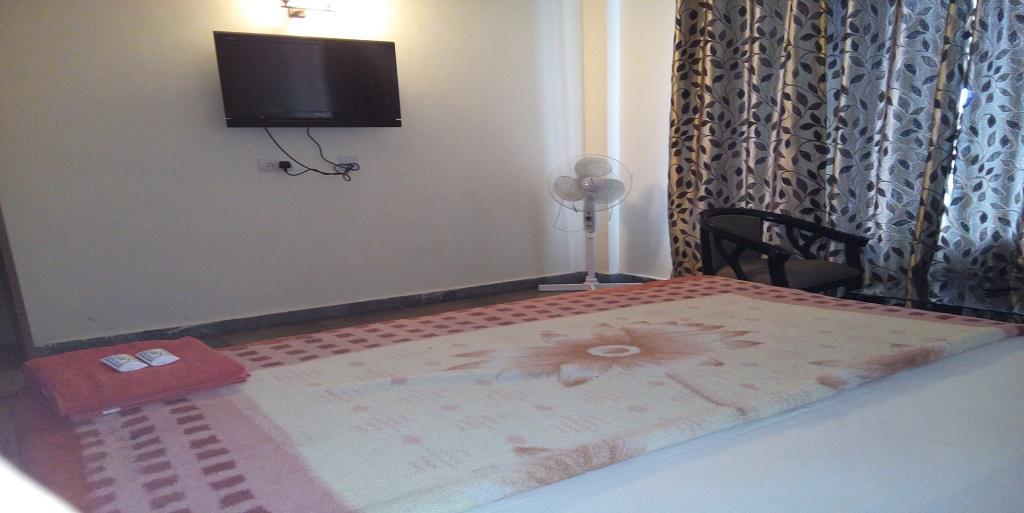 Aangan Regency Hotel Shimla Buitenkant foto